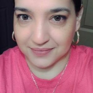 Meet your Posher, Angie